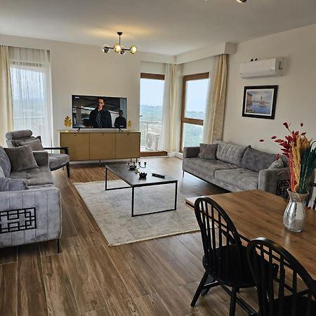 Lara Park Suites Анталия Екстериор снимка