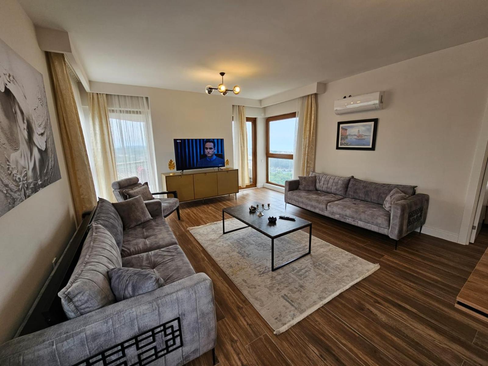 Lara Park Suites Анталия Екстериор снимка