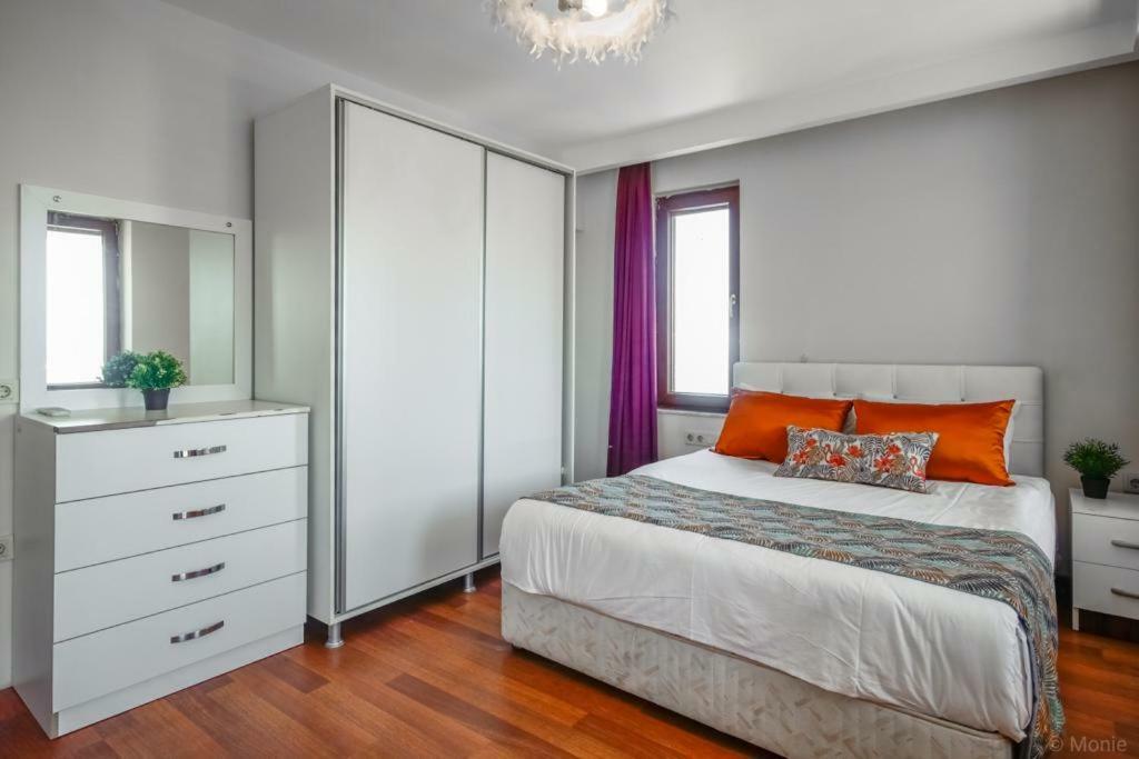 Lara Park Suites Анталия Екстериор снимка
