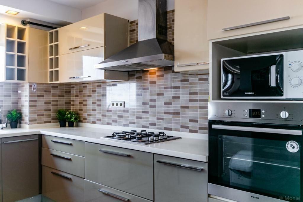 Lara Park Suites Анталия Екстериор снимка