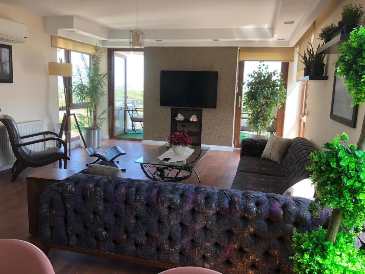 Lara Park Suites Анталия Екстериор снимка